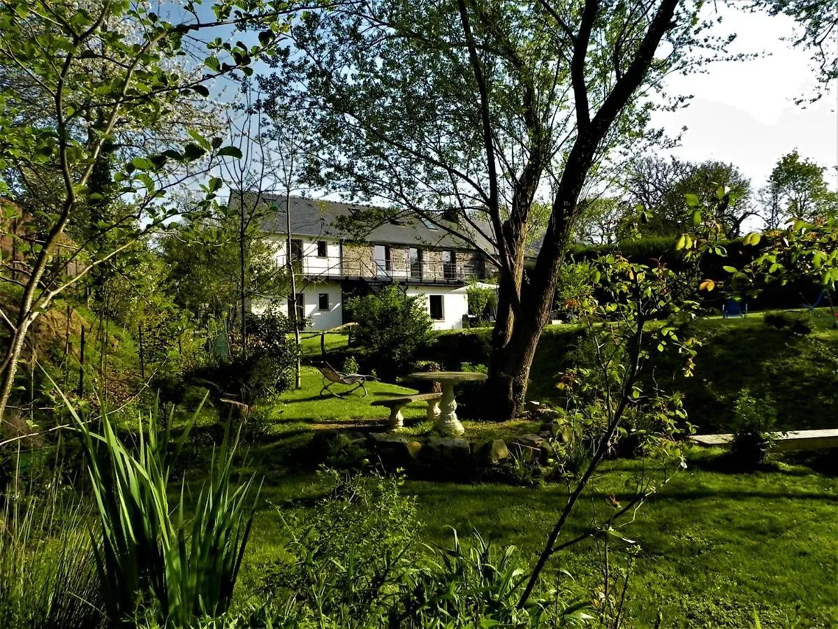 La Fontaine De Resnel Bed and Breakfast Frehel