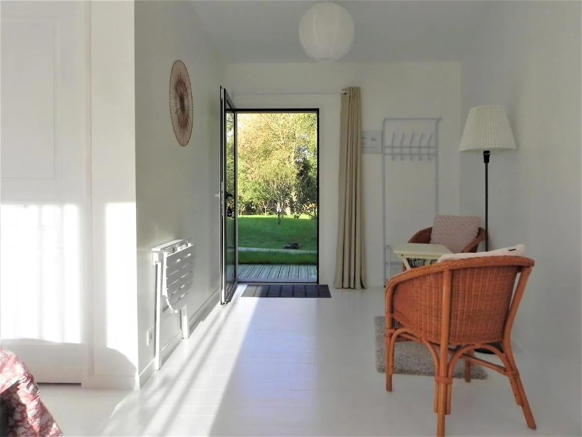 La Fontaine De Resnel Bed and Breakfast Frehel