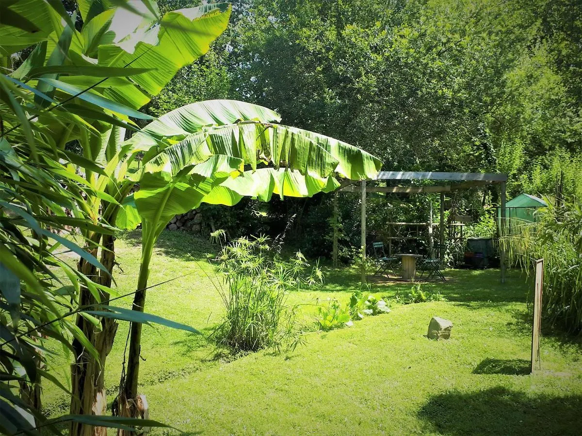 La Fontaine De Resnel Bed and Breakfast Frehel 0*,
